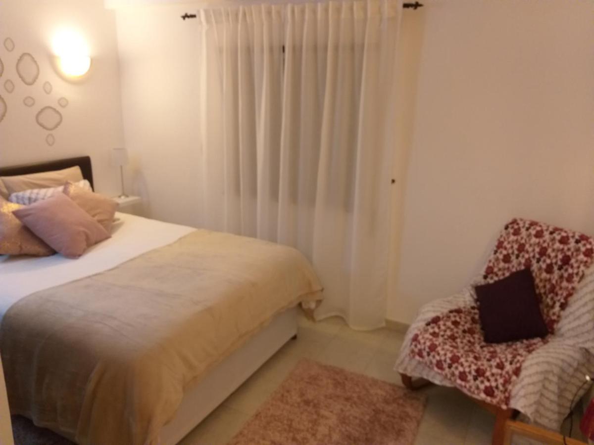 Amarguinha Apartment Бургау Екстериор снимка