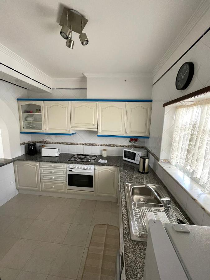 Amarguinha Apartment Бургау Екстериор снимка